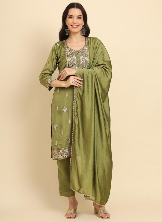 Silk Blend Green Casual Wear Embroidery Work Readymade Kurti Set